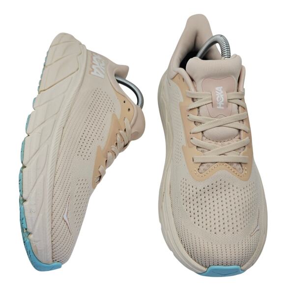 Hoka One One Arahi 7 Vanilla Cream Womens 9.5B Running Shoes Sneakers - Picture 1 of 12